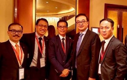 （香港）王志荣博士出席了动态的股東参与研讨会。