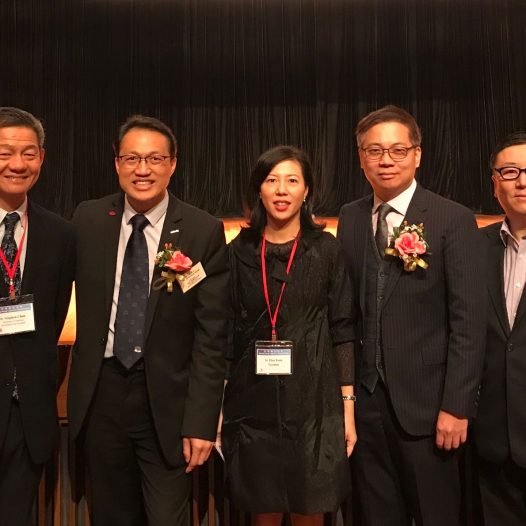 （香港）王志荣博士參加了「科技救物流」研討會。