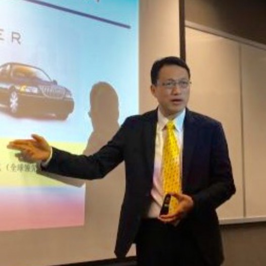 （上海）王志荣博士为香港大学中国商学院主讲《大数据时代的新商业模式和战略》.