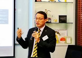 （香港）王志荣博士在信永中和的夏季酒会发表演讲《大数据在企业的应用》。