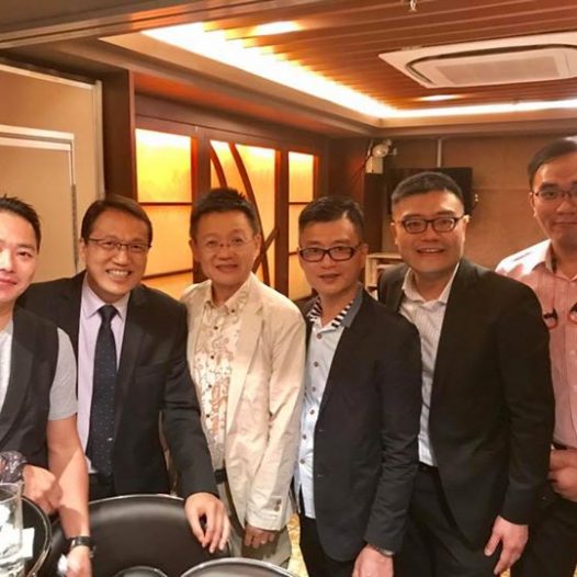 （香港）王志荣博士参加了由CIO及IT行政人员协会组织的聚会。